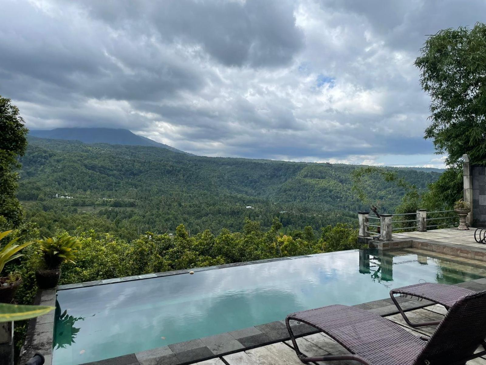 Bali Munduk Delux Bungalow Villa 싱가라자 외부 사진