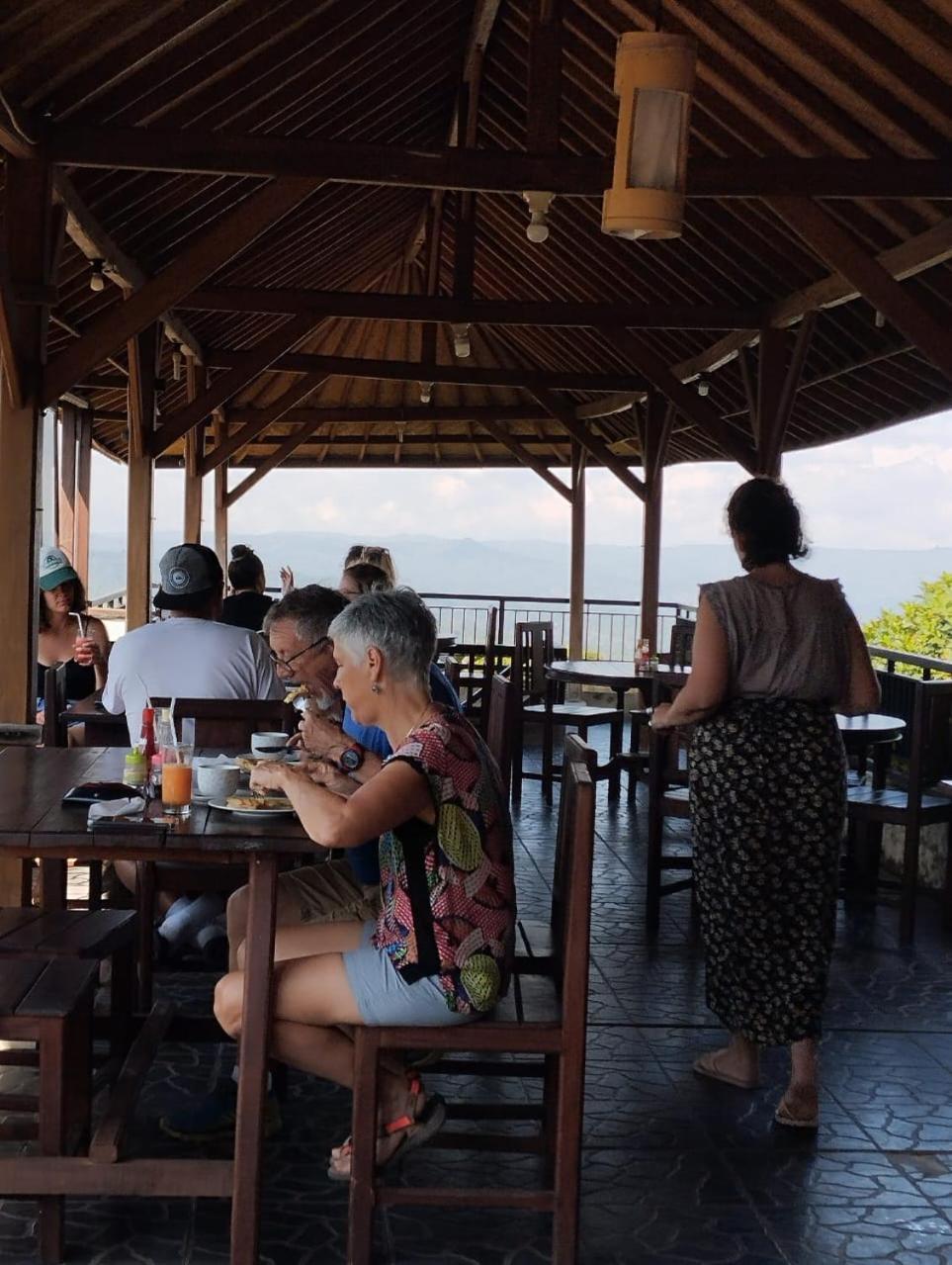 Bali Munduk Delux Bungalow Villa 싱가라자 외부 사진
